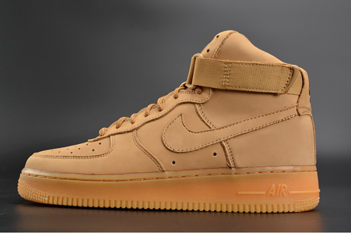 NIKE AIR FORCE 1 HIGH 