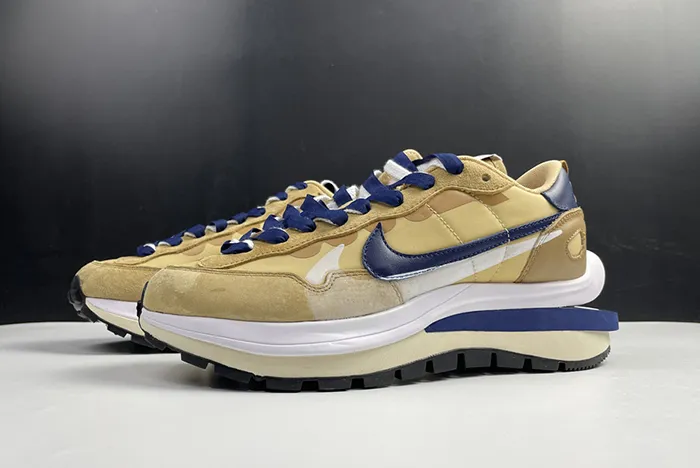 Nike x Sacai VaporWaffle Sesame Blue Void DD1875-200