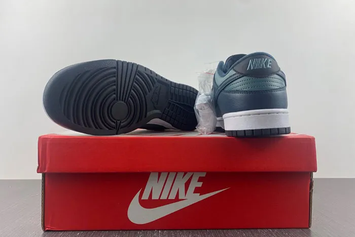 Nike Dunk Low Armory Navy DR9705-300