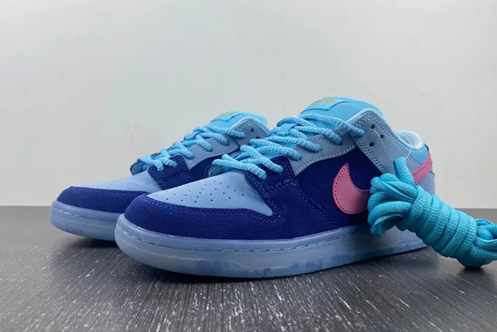 5K1 Run The Jewels x Nike SB Dunk Low DO9404-400