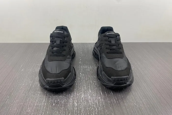 Ba*len*cia*ga -phantom sneaker 710157 w3cu1 1000
