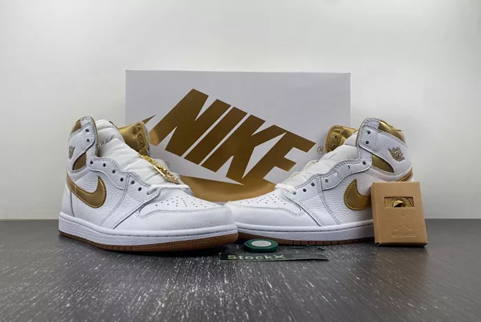 Air Jordan 1 Retro HI OG FD2596-107